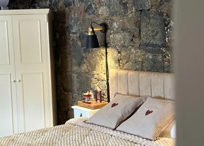 Apartamento Aprosmeno Jacuzzi House 6