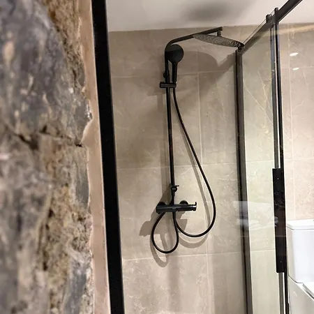 Apartmán Aprosmeno Jacuzzi House 6 *